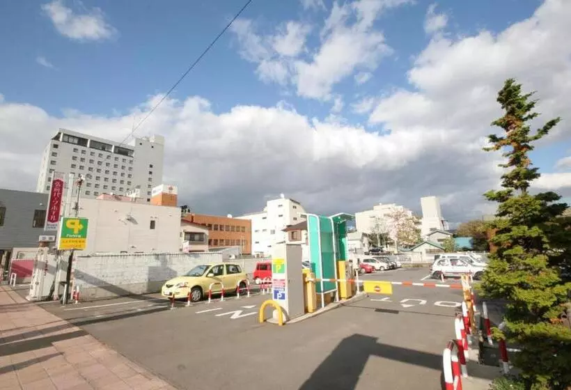 酒店 Hirosaki Park