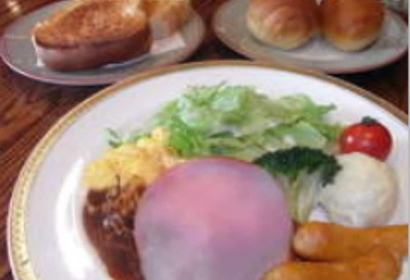 Отель Strix Tokyo