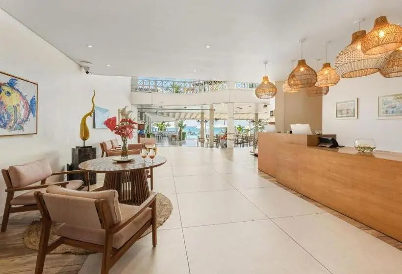 هتل Coral Azur Beach Resort Mont Choisy