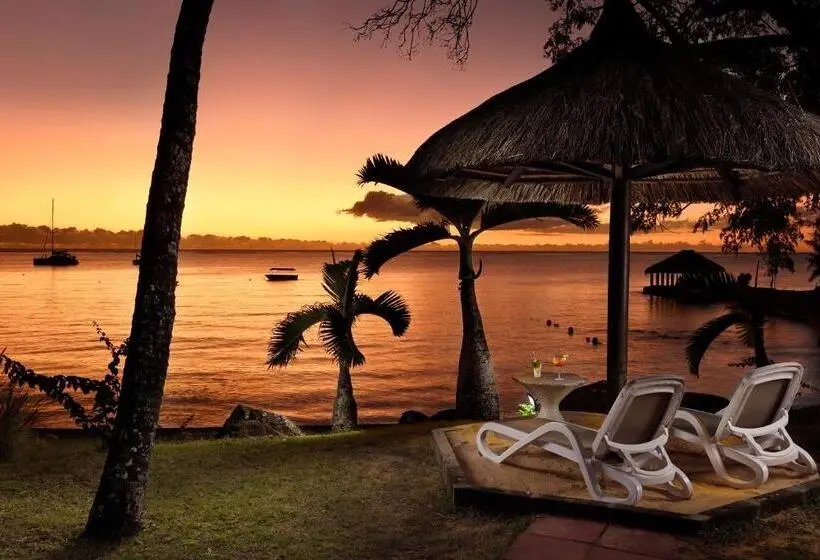 هتل Coral Azur Beach Resort Mont Choisy