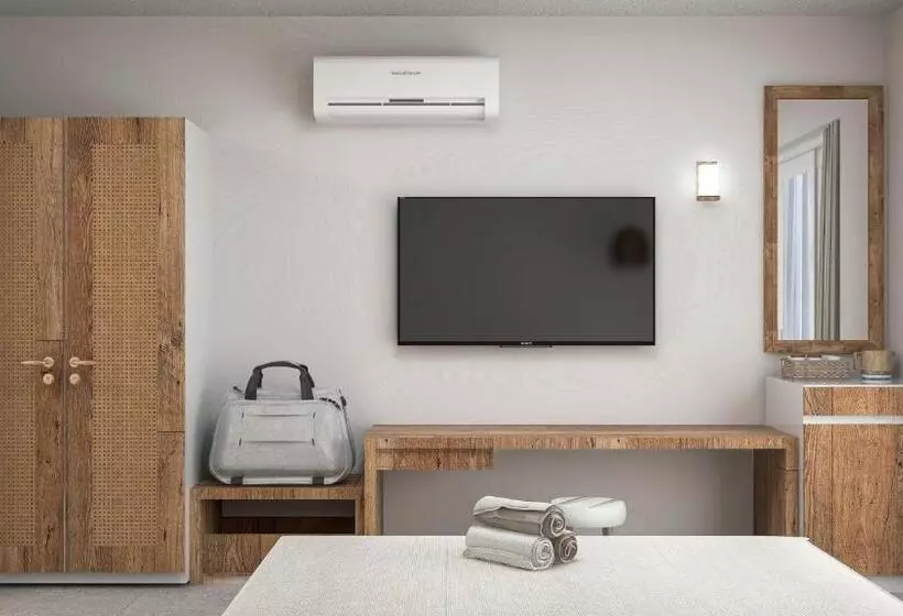 هتل Coral Azur Beach Resort Mont Choisy