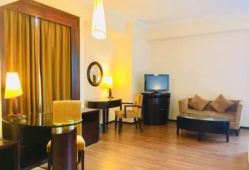 Отель Crystal Crown