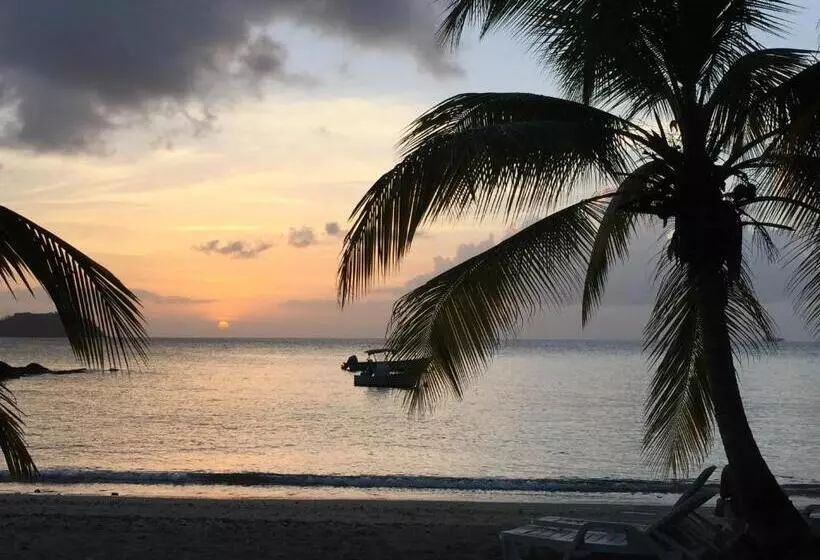 هتل Imperatrice Village   Résidence Sur La Plage