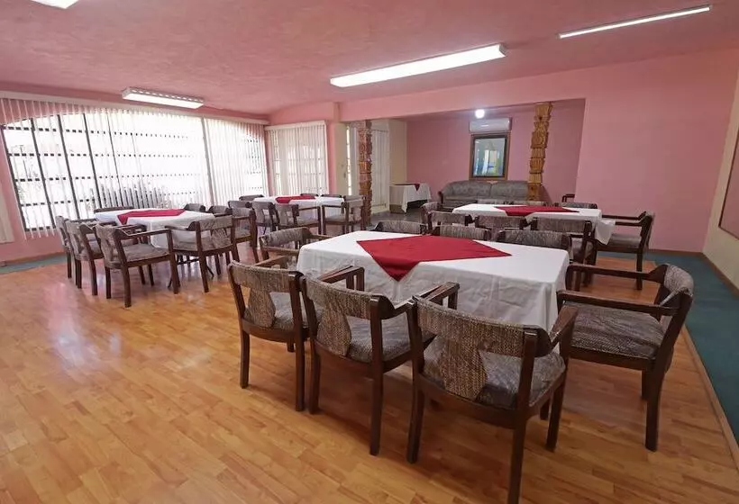 호텔 Imperial Saltillo