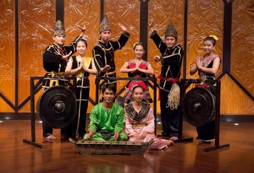 Nexus Resort & Spa Karambunai