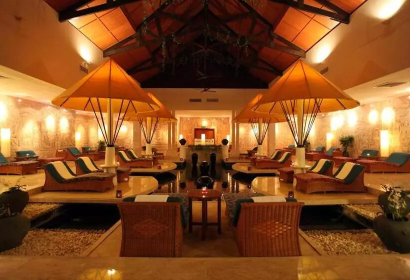 Nexus Resort & Spa Karambunai