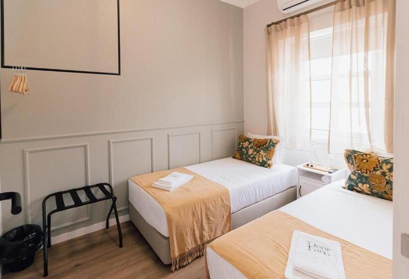 هاستل Dear Faro Guest House