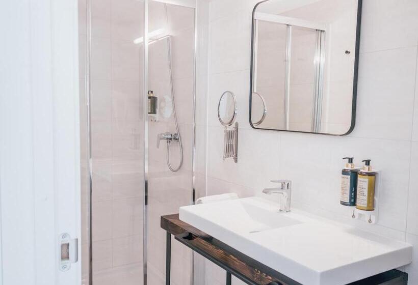 هاستل Dear Faro Guest House