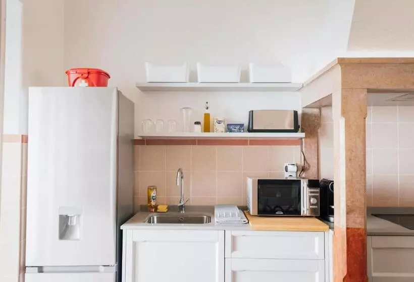 هاستل Dear Faro   Guest House