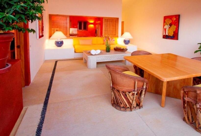 בית מלון כפרי Playa Rosa Bungalows Careyes