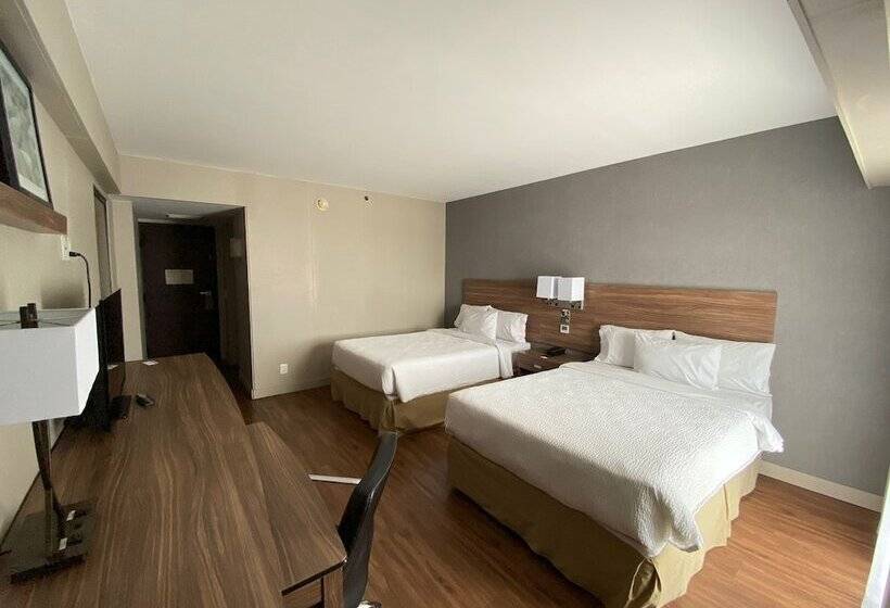 هتل Courtyard By Marriott Puebla Las Animas