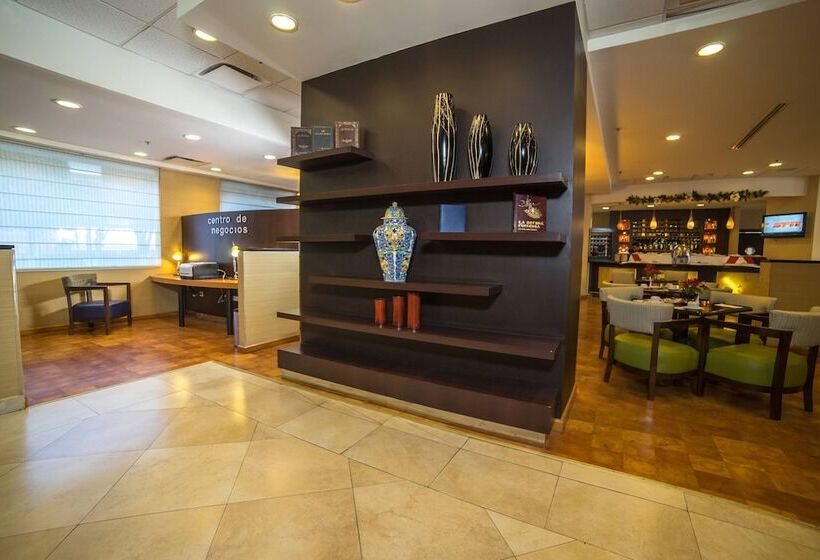 هتل Courtyard By Marriott Puebla Las Animas