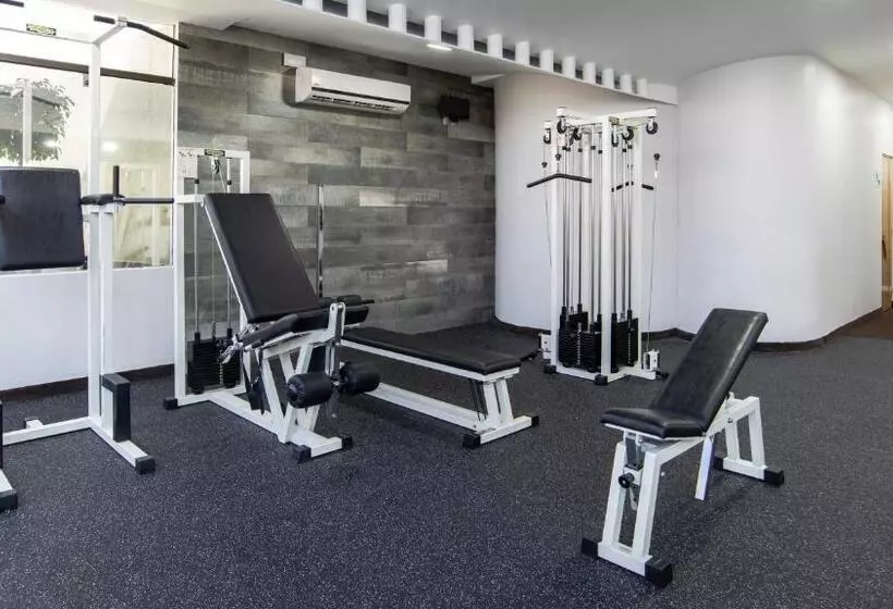 هتل Holiday Inn Mexico Dali Airport, An Ihg