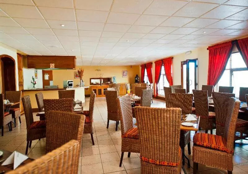 Protea Hotel By Marriott Walvis Bay Indongo