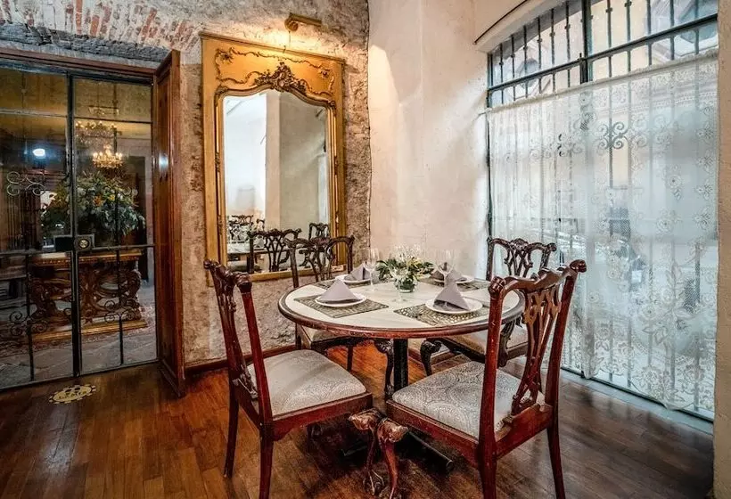 Отель La Casa De La Marquesa