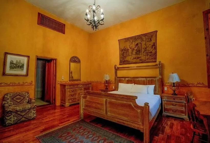 Отель La Casa De La Marquesa