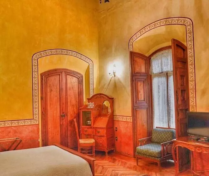 Отель La Casa De La Marquesa