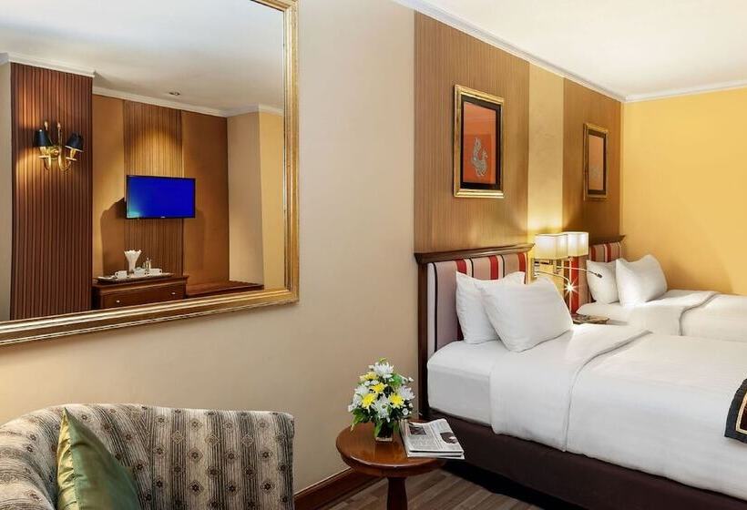 هتل Mercure Mandalay Hill Resort