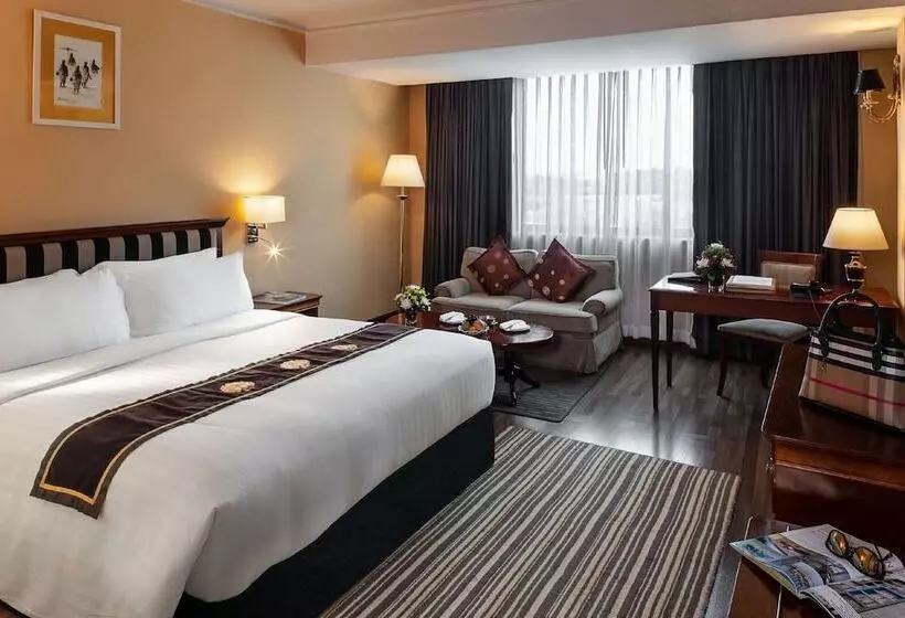 هتل Mercure Mandalay Hill Resort