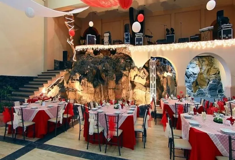 בית מלון כפרי Mision Xalapa Plaza De Las Convenciones