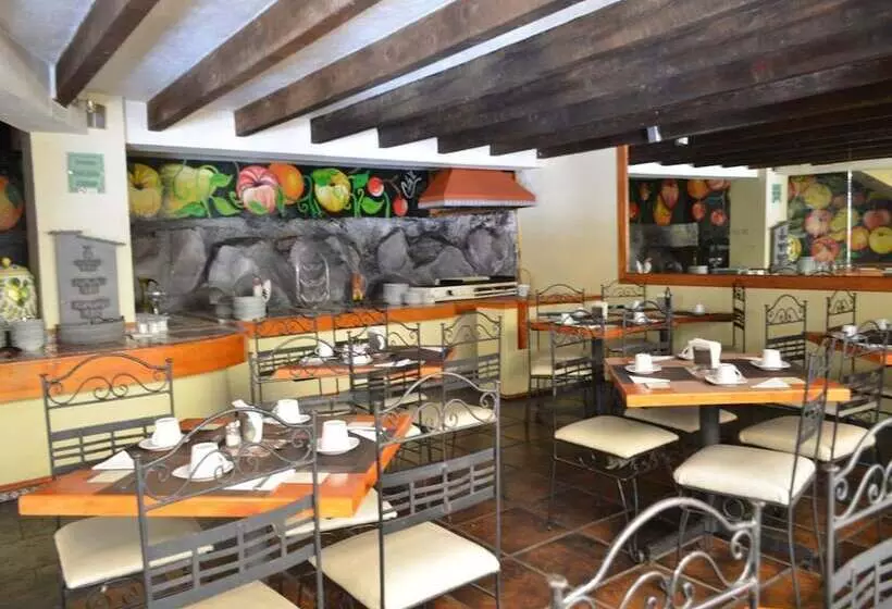 בית מלון כפרי Mision Xalapa Plaza De Las Convenciones