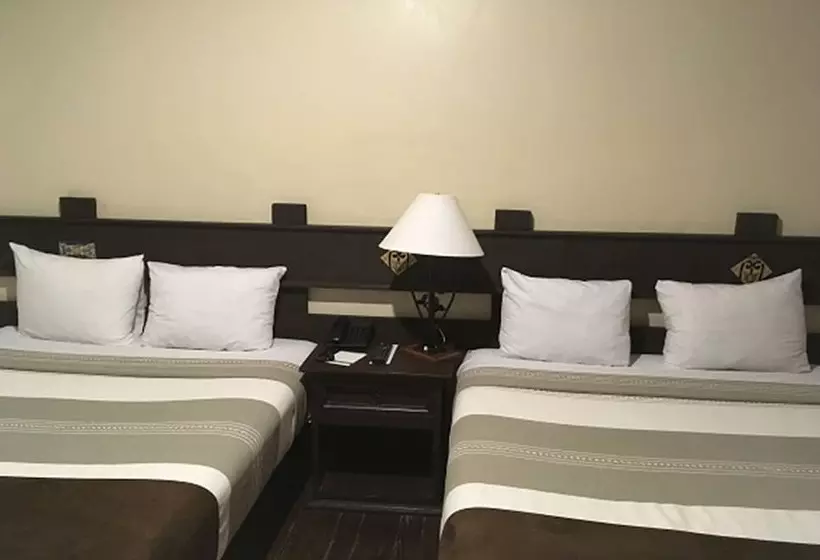 בית מלון כפרי Mision Xalapa Plaza De Las Convenciones