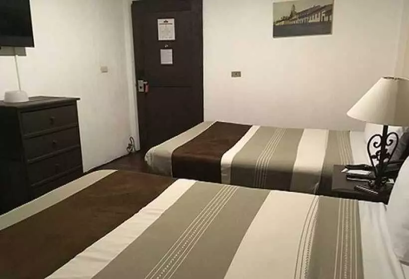 בית מלון כפרי Mision Xalapa Plaza De Las Convenciones