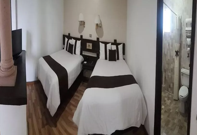 בית מלון כפרי Mision Xalapa Plaza De Las Convenciones