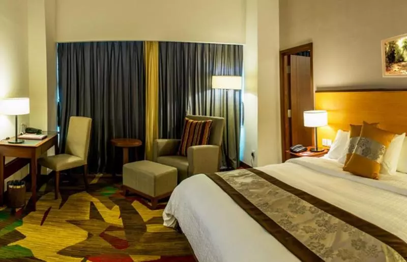 Hotelli Summit Parkview Yangon