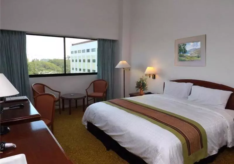 Hotelli Summit Parkview Yangon