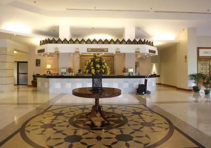 Hotelli Summit Parkview Yangon