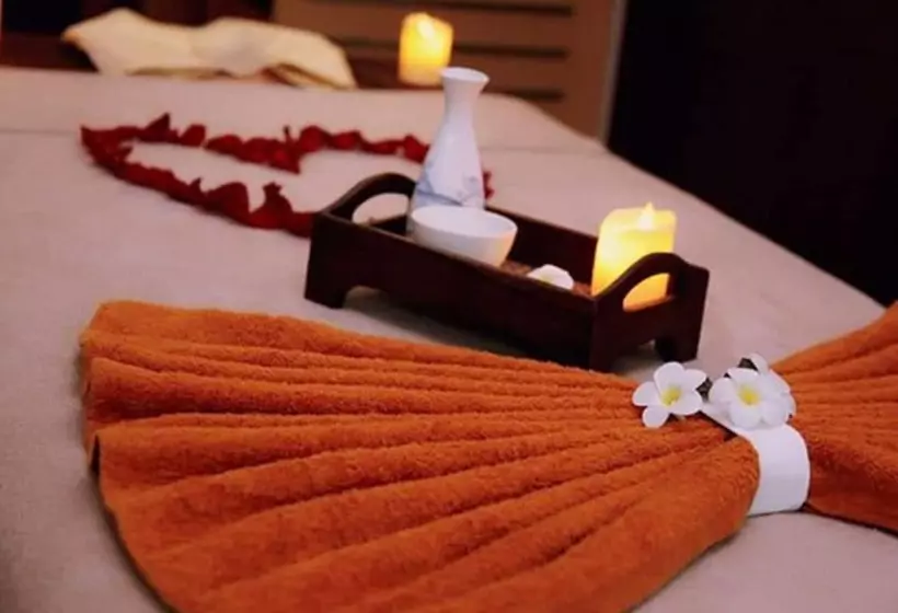 Hotelli Summit Parkview Yangon