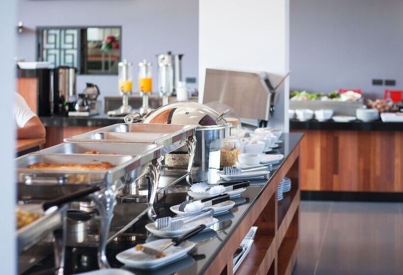 Chaweng Villawee Hotel   Sha Plus