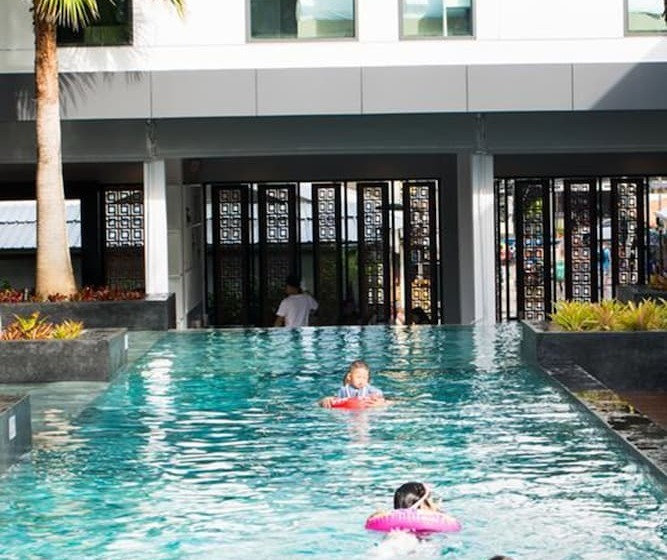 Chaweng Villawee Hotel   Sha Plus