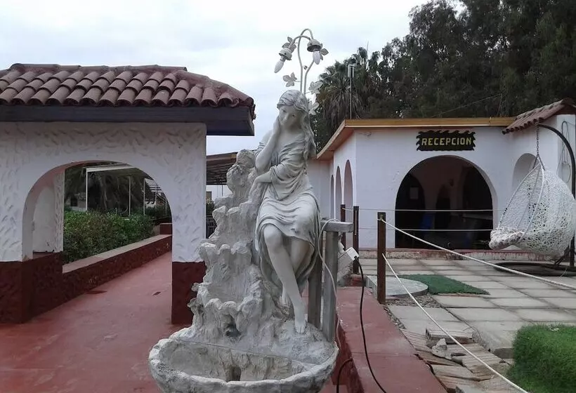 Chinchorro Eco Club Hotel Marina
