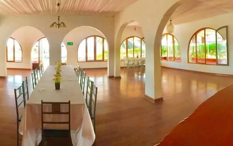 Chinchorro Eco Club Hotel Marina
