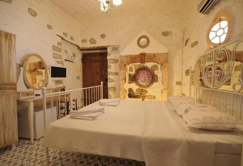 בית מלון כפרי Afet Hanim Konagi