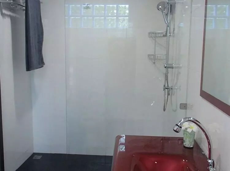 هتل Coconoi Residence