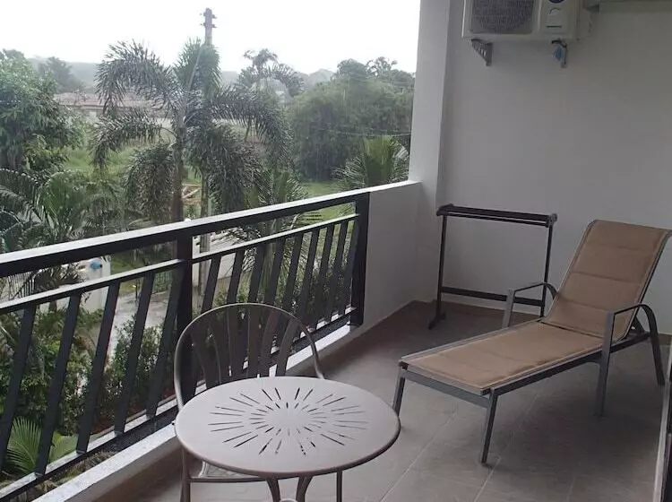 هتل Coconoi Residence