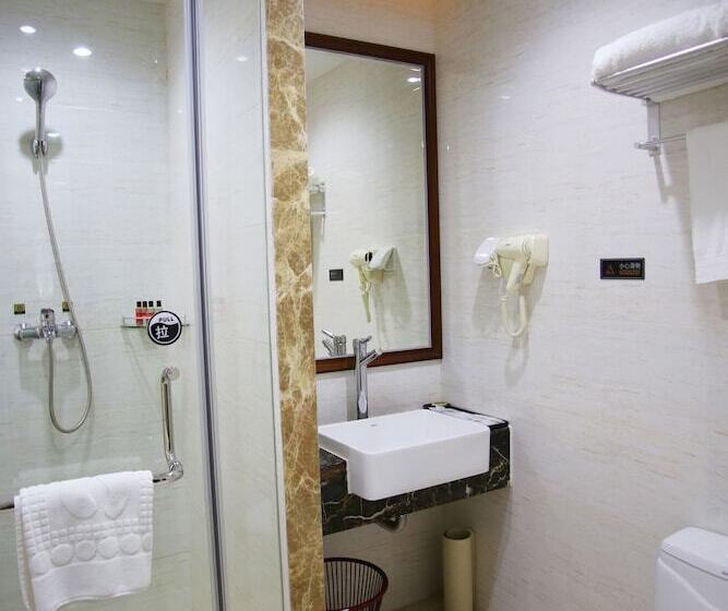 Kingstyle Hotel Railway Station Branch