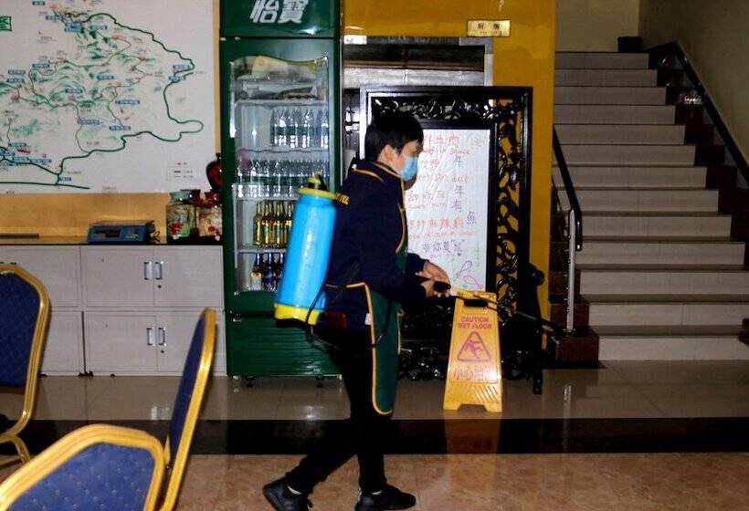 בית מלון כפרי Happy