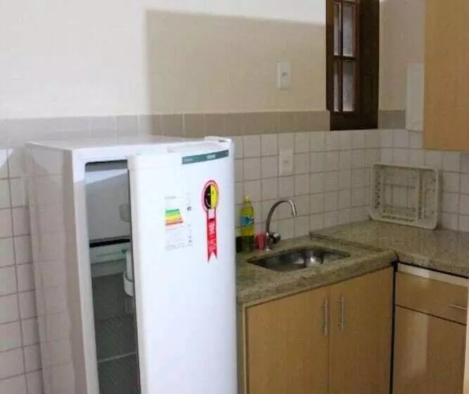 Hotelli Lonier Praia Inn Flats