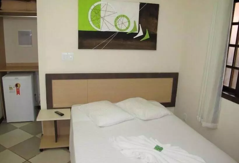 Hotelli Lonier Praia Inn Flats