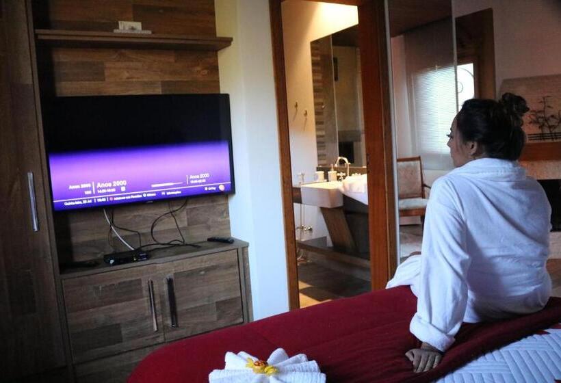 ホテル Pousada Jardim Da Luz