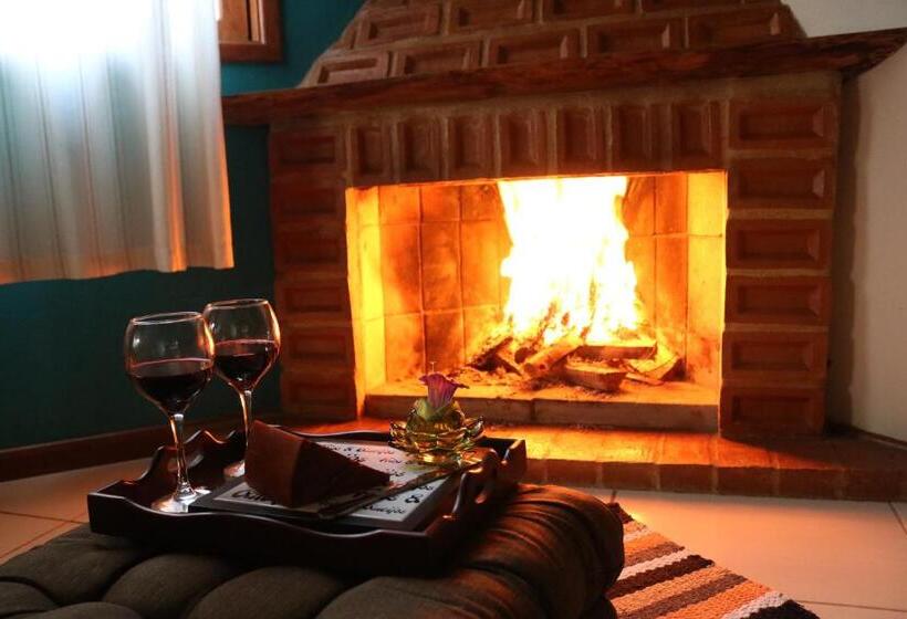 ホテル Pousada Jardim Da Luz