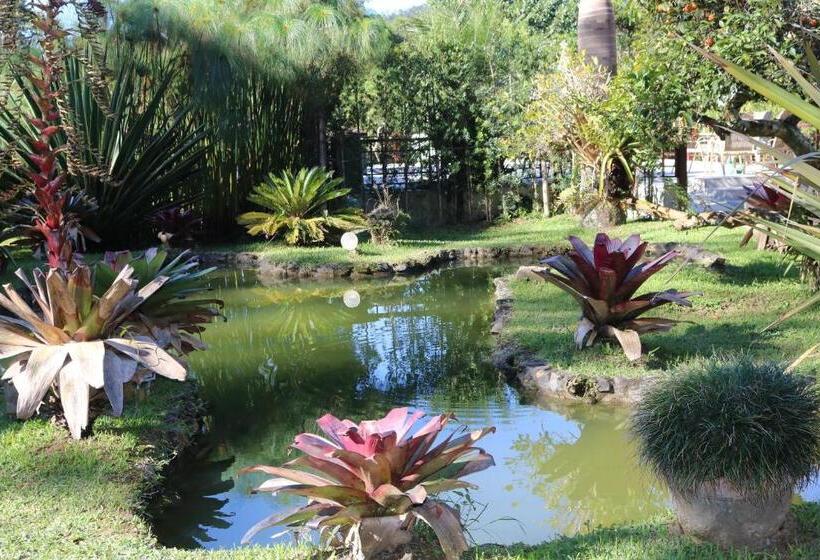 ホテル Pousada Jardim Da Luz