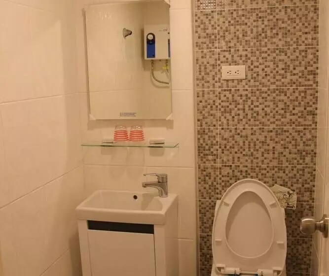 پانسیون Fengjia Base14 Hostel