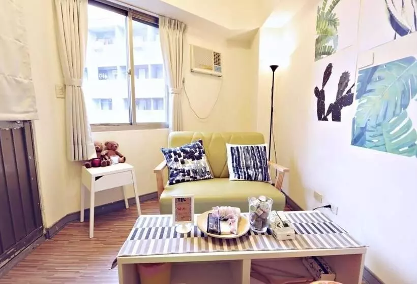 پانسیون Fengjia Base14 Hostel