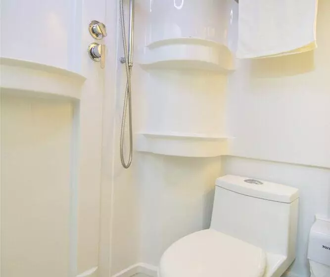 پانسیون Hangtian Business Hotel Xi'an Airport
