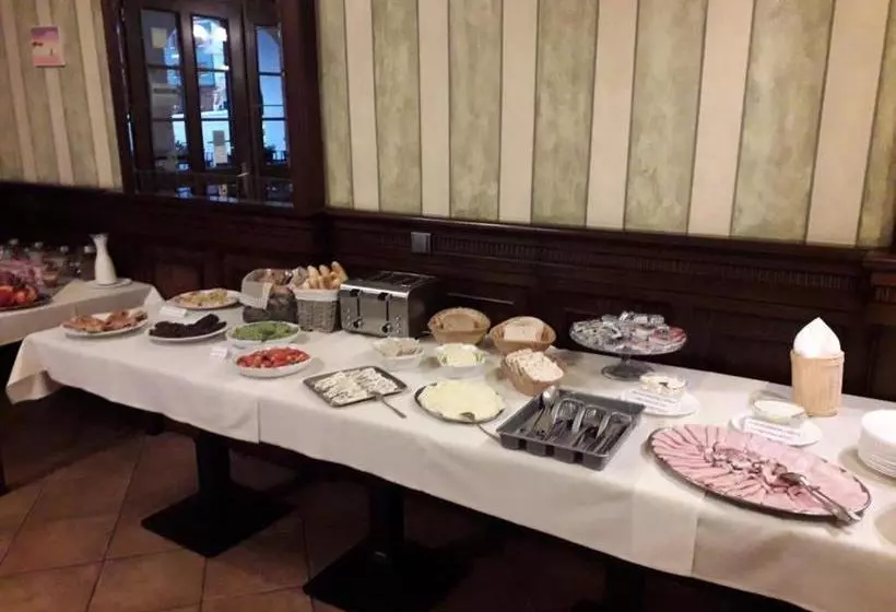 Majatalo Penzion Menšík